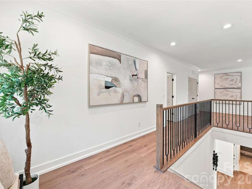 4337 Castleton Road, Charlotte, NC 28211.  MLS# CAR4329159, YatesRealty ID 33798. 