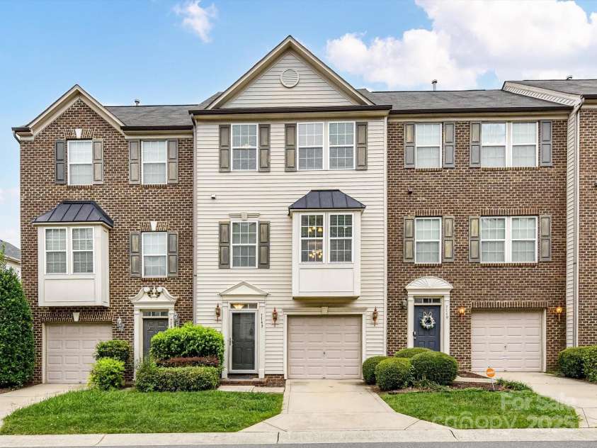 7745 Jackson Pond Drive, Charlotte, NC 28273.  MLS# CAR4286877, YatesRealty ID 33798. 