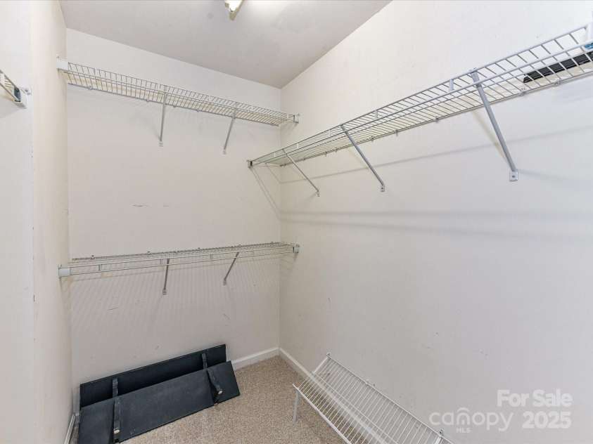 7745 Jackson Pond Drive, Charlotte, NC 28273.  MLS# CAR4286877, YatesRealty ID 33798. 