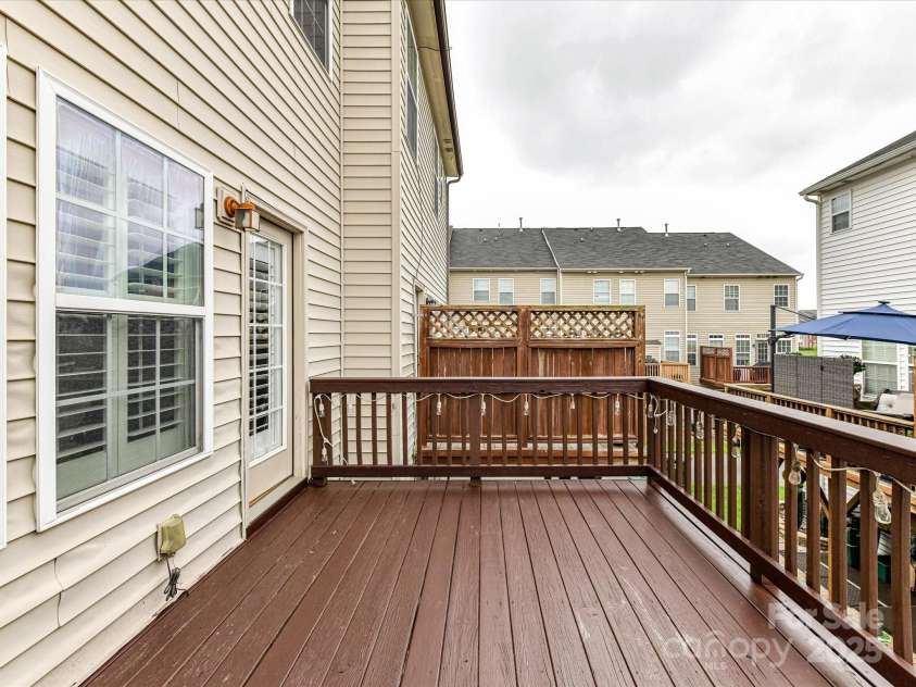 7745 Jackson Pond Drive, Charlotte, NC 28273.  MLS# CAR4286877, YatesRealty ID 33798. 
