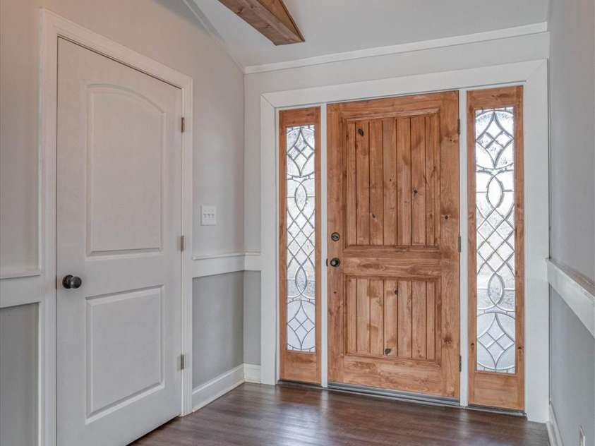 223 West Park Drive, Morganton, NC 28655.  MLS# CAR4209211, YatesRealty ID 338. 