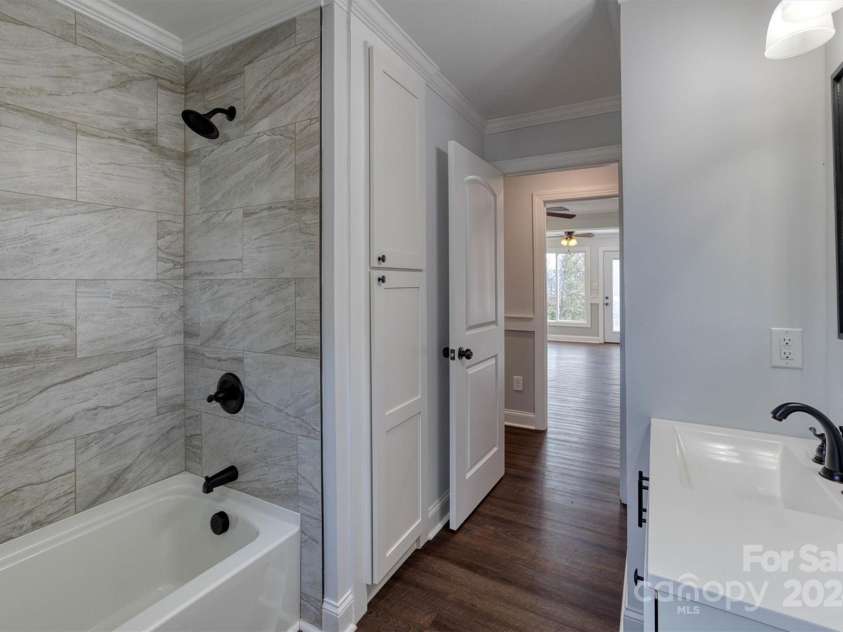 223 West Park Drive, Morganton, NC 28655.  MLS# CAR4209211, YatesRealty ID 338. 