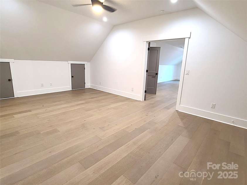 405 19th Avenue Circle, Hickory, NC 28601.  MLS# CAR4201802, YatesRealty ID 338. 