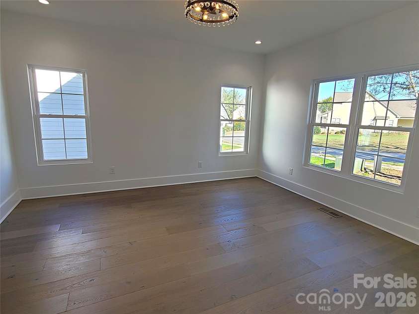 405 19th Avenue Circle, Hickory, NC 28601.  MLS# CAR4201802, YatesRealty ID 338. Primary bedroom