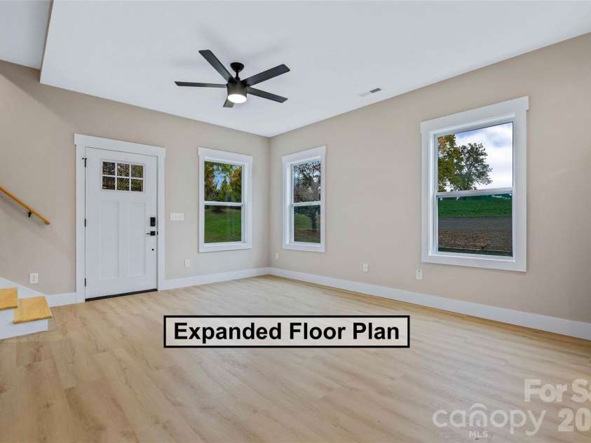 145 Shadowlawn Drive, Asheville, NC 28806.  MLS# CAR4333473, YatesRealty ID 3380. 