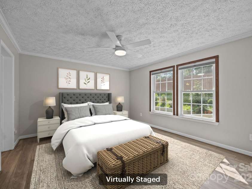 382 Onteora Boulevard, Asheville, NC 28803.  MLS# CAR4272620, YatesRealty ID 3380. 