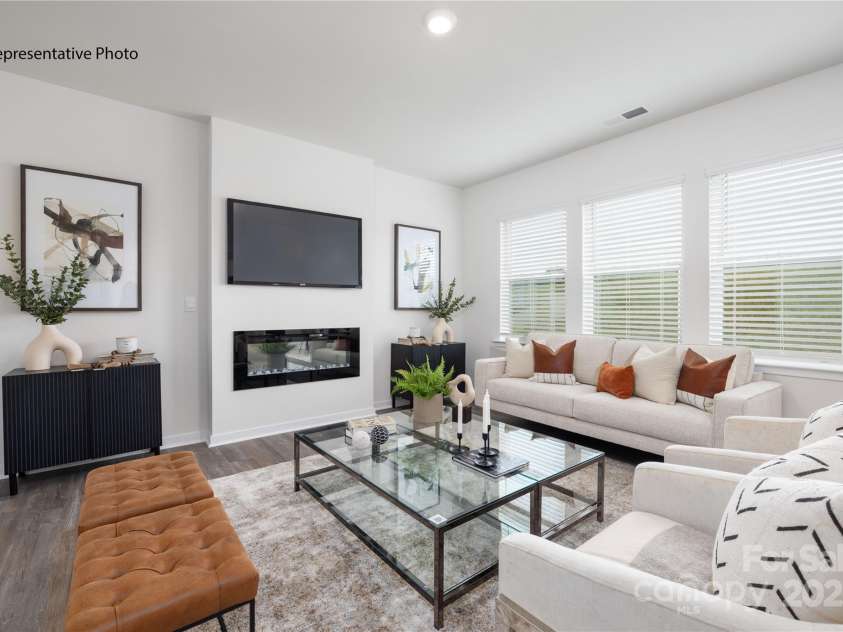 3841 Doughtry Knoll Drive, Charlotte, NC 28215.  MLS# CAR4311861, YatesRealty ID 3380. 