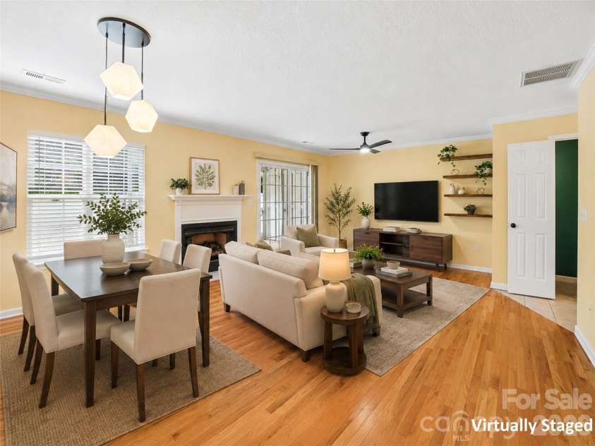 26 Willowick Drive, Asheville, NC 28803.  MLS# CAR4388357, YatesRealty ID 33800. 