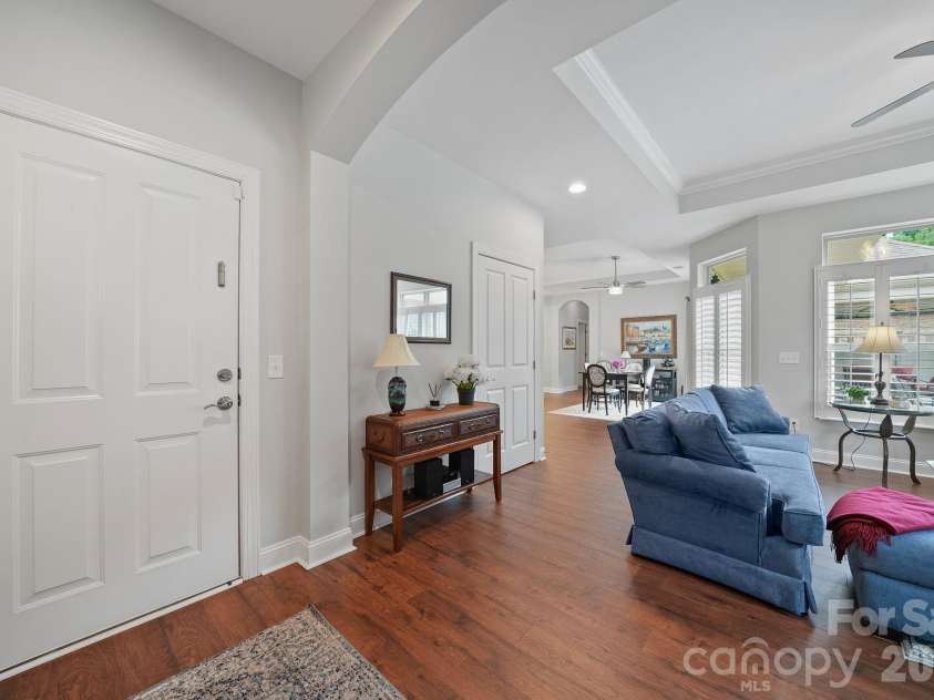 159 Brawley Point Circle, Mooresville, NC 28117.  MLS# CAR4394982, YatesRealty ID 33801. 