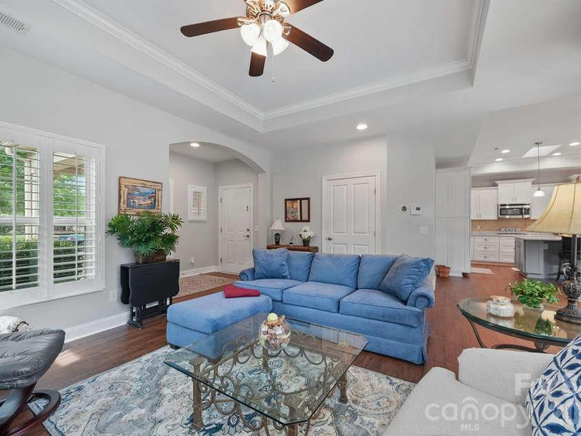 159 Brawley Point Circle, Mooresville, NC 28117.  MLS# CAR4394982, YatesRealty ID 33801. 