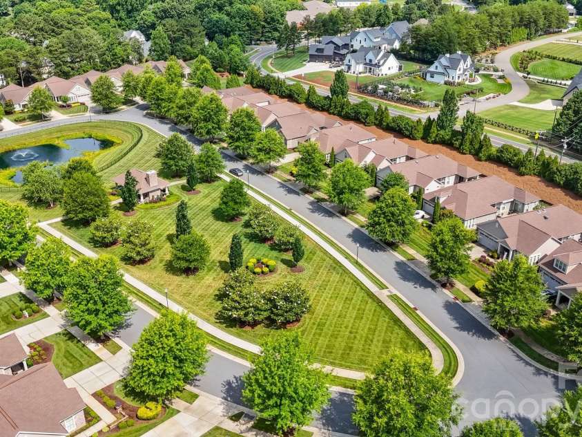 159 Brawley Point Circle, Mooresville, NC 28117.  MLS# CAR4394982, YatesRealty ID 33801. 