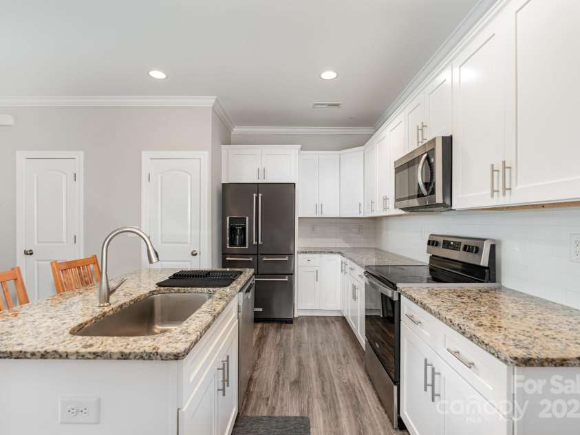 2180 Moss Meadow Lane, Denver, NC 28037.  MLS# CAR4280572, YatesRealty ID 33802. 