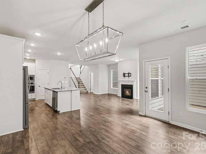 808 Lyndon Station Drive, Pineville, NC 28134.  MLS# CAR4391345, YatesRealty ID 33802. 
