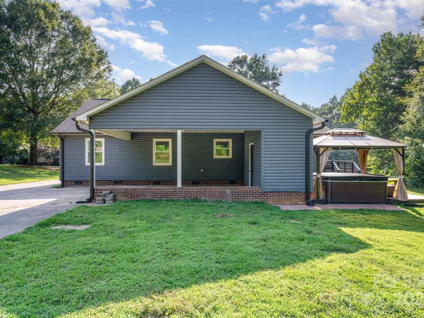 740 Main Gq Street, Granite Quarry, NC 28146.  MLS# CAR4293742, YatesRealty ID 33803. 