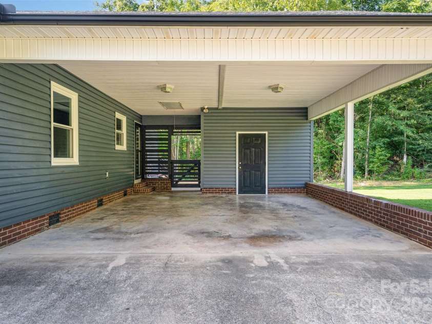 740 Main Gq Street, Granite Quarry, NC 28146.  MLS# CAR4293742, YatesRealty ID 33803. 