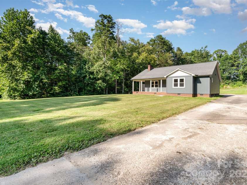 740 Main Gq Street, Granite Quarry, NC 28146.  MLS# CAR4293742, YatesRealty ID 33803. 