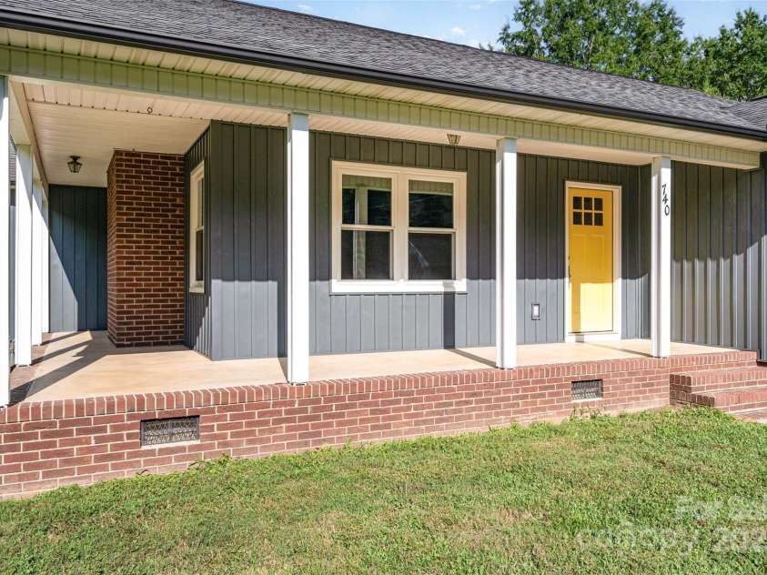 740 Main Gq Street, Granite Quarry, NC 28146.  MLS# CAR4293742, YatesRealty ID 33803. 