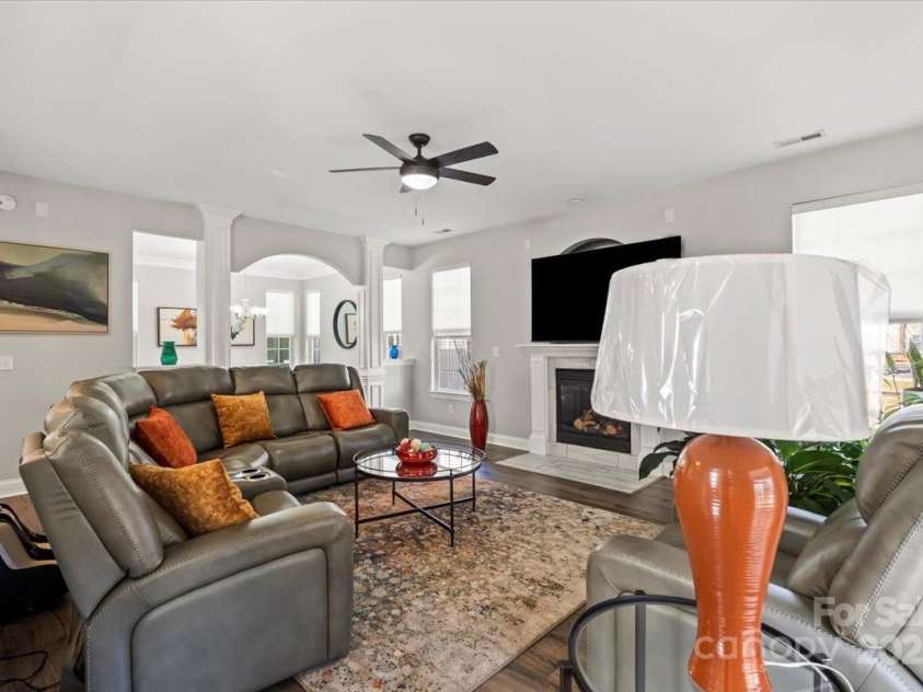 13014 Windy Lea Lane, Huntersville, NC 28078.  MLS# CAR4227702, YatesRealty ID 33804. 