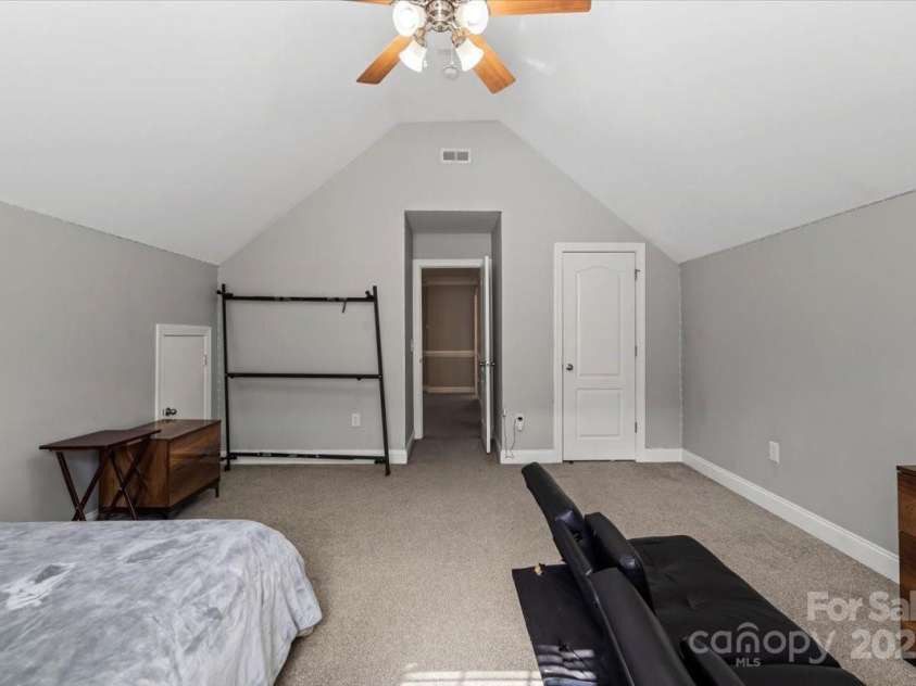 13014 Windy Lea Lane, Huntersville, NC 28078.  MLS# CAR4227702, YatesRealty ID 33804. 