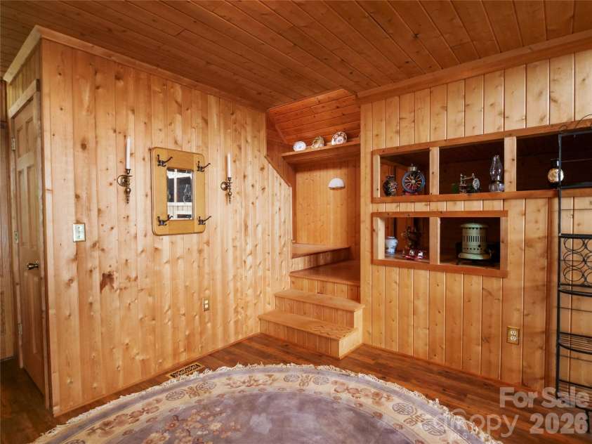 386 Arrowhead Trail, Columbus, NC 28722.  MLS# CAR4395929, YatesRealty ID 33804. 