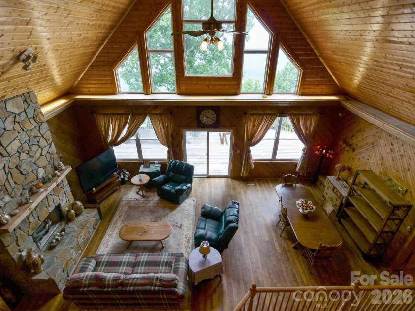 386 Arrowhead Trail, Columbus, NC 28722.  MLS# CAR4395929, YatesRealty ID 33804. 