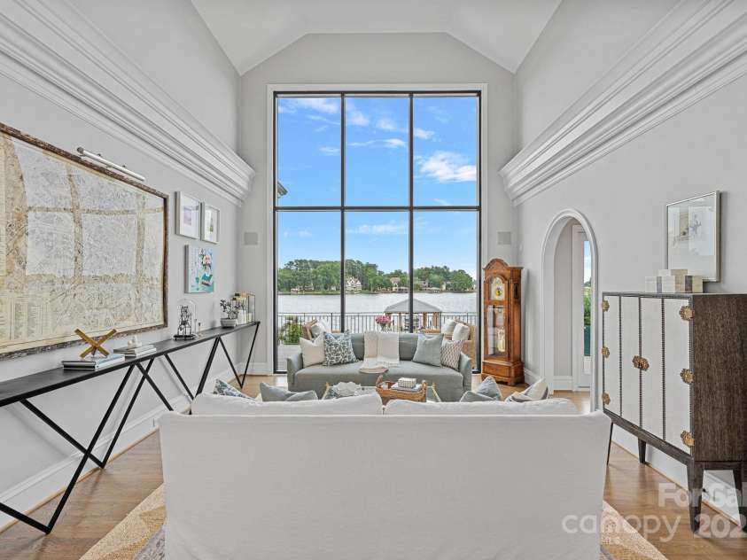 18408 Harbor Light Boulevard, Cornelius, NC 28031.  MLS# CAR4273907, YatesRealty ID 33806. 