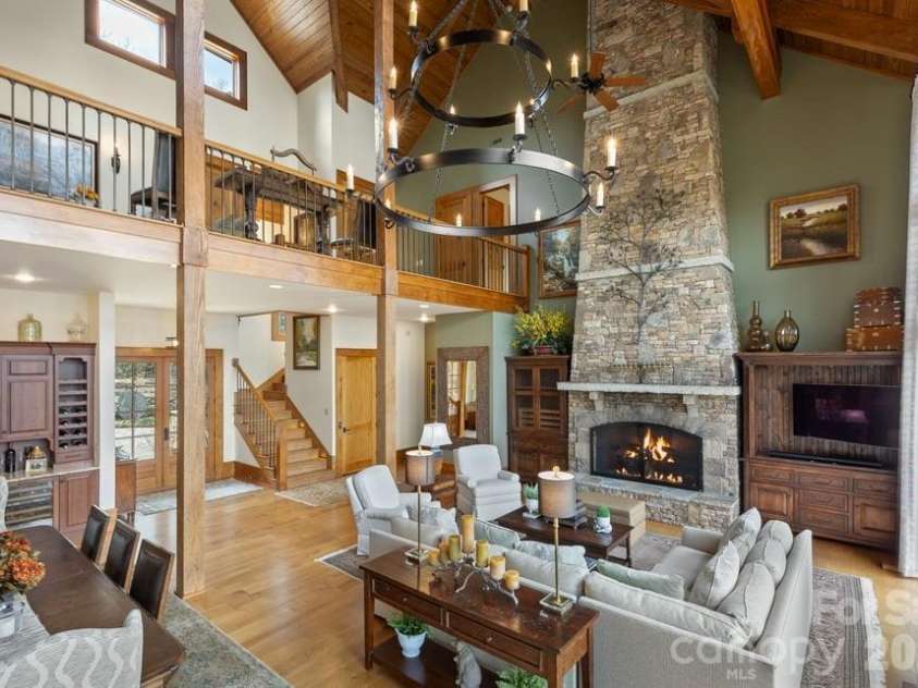 70 Norton Court, Highlands, NC 28741.  MLS# CAR4387101, YatesRealty ID 33806. 