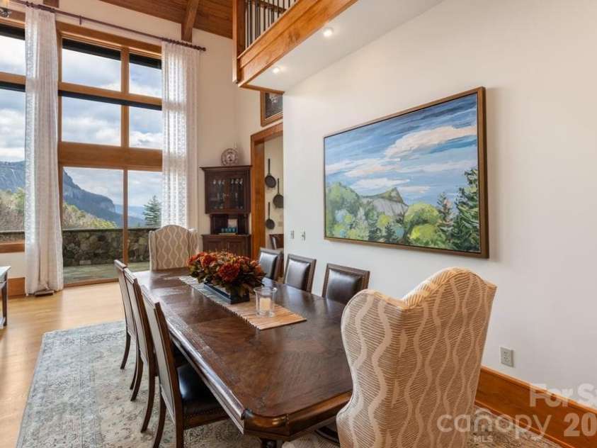 70 Norton Court, Highlands, NC 28741.  MLS# CAR4387101, YatesRealty ID 33806. Formal Dining Area