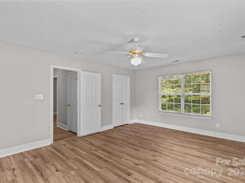 145 Summerbrook Lane, Mooresville, NC 28117.  MLS# CAR4280229, YatesRealty ID 33808. 