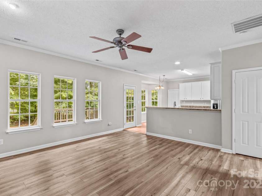 145 Summerbrook Lane, Mooresville, NC 28117.  MLS# CAR4280229, YatesRealty ID 33808. Light filled Great Room open to Kitchen