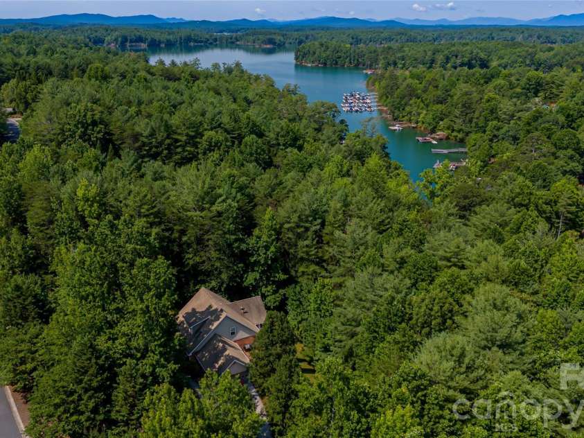 1518 Southpointe Drive, Morganton, NC 28655.  MLS# CAR4397240, YatesRealty ID 33809. 