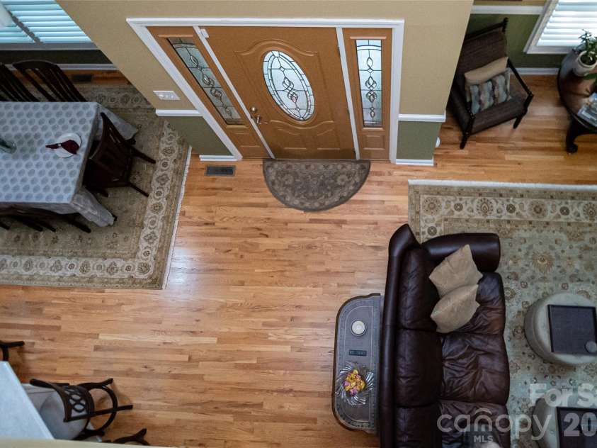 1518 Southpointe Drive, Morganton, NC 28655.  MLS# CAR4397240, YatesRealty ID 33809. 