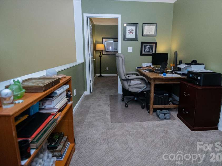 1518 Southpointe Drive, Morganton, NC 28655.  MLS# CAR4397240, YatesRealty ID 33809. 