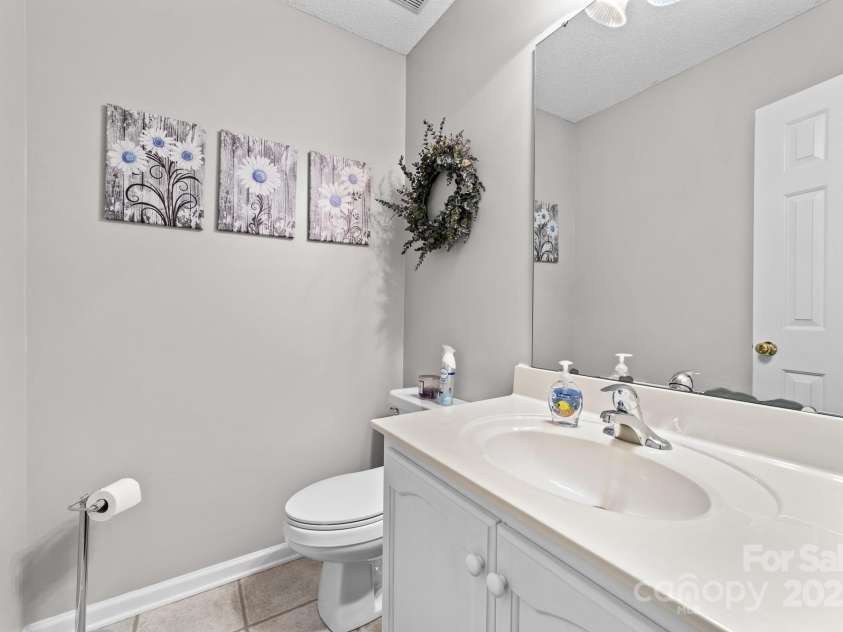 221 Deerfield Drive, Mount Holly, NC 28120.  MLS# CAR4280718, YatesRealty ID 33809. 