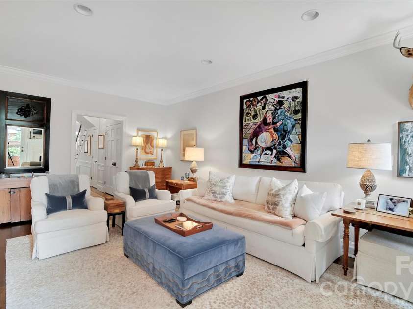 3524 Kylemore Court, Charlotte, NC 28210.  MLS# CAR4388897, YatesRealty ID 33810. 