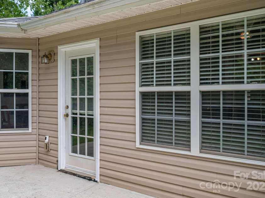 1441 Spring View Court, Rock Hill, SC 29732.  MLS# CAR4280950, YatesRealty ID 33811. 