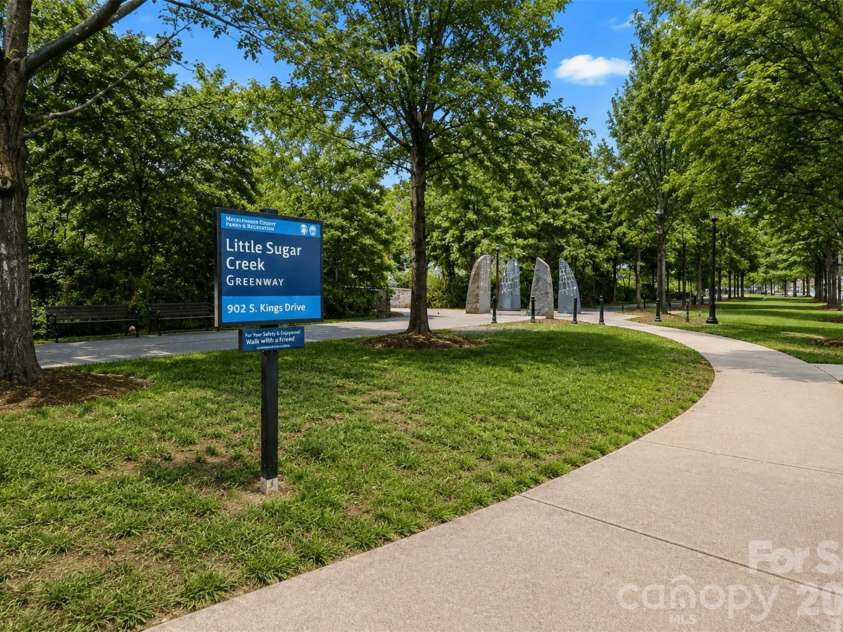 1615 Main Street, Charlotte, NC 28204.  MLS# CAR4386358, YatesRealty ID 33811. 