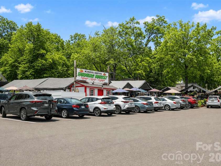 1615 Main Street, Charlotte, NC 28204.  MLS# CAR4386358, YatesRealty ID 33811. 