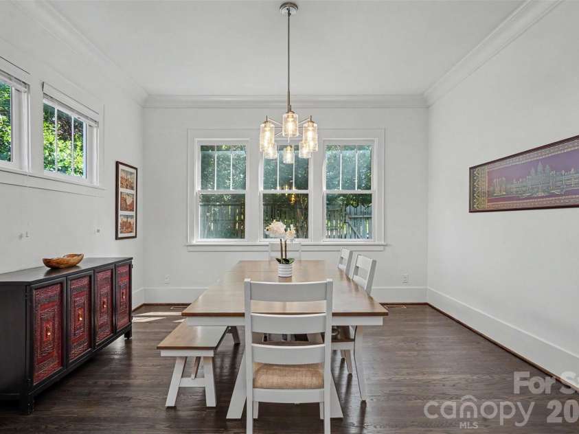 1615 Main Street, Charlotte, NC 28204.  MLS# CAR4386358, YatesRealty ID 33811. 
