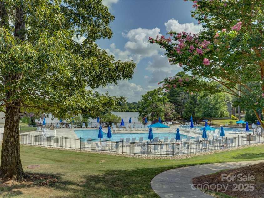 2042 Oxford Heights, Fort Mill, SC 29715.  MLS# CAR4284314, YatesRealty ID 33812. 