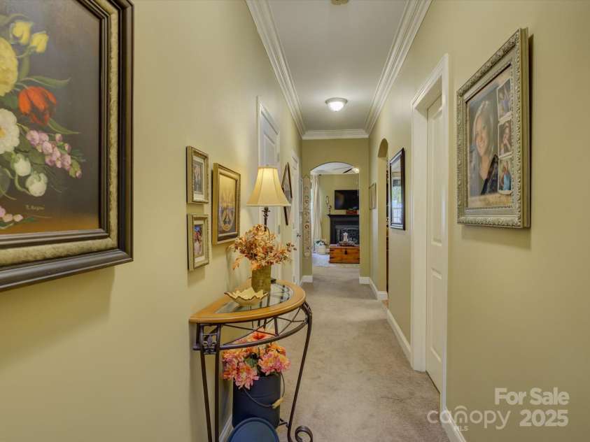 2042 Oxford Heights, Fort Mill, SC 29715.  MLS# CAR4284314, YatesRealty ID 33812. 
