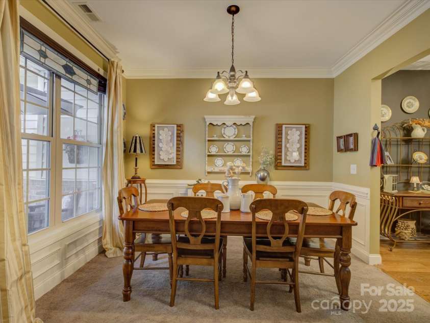 2042 Oxford Heights, Fort Mill, SC 29715.  MLS# CAR4284314, YatesRealty ID 33812. 