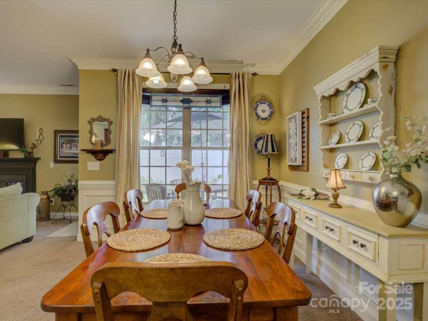 2042 Oxford Heights, Fort Mill, SC 29715.  MLS# CAR4284314, YatesRealty ID 33812. 