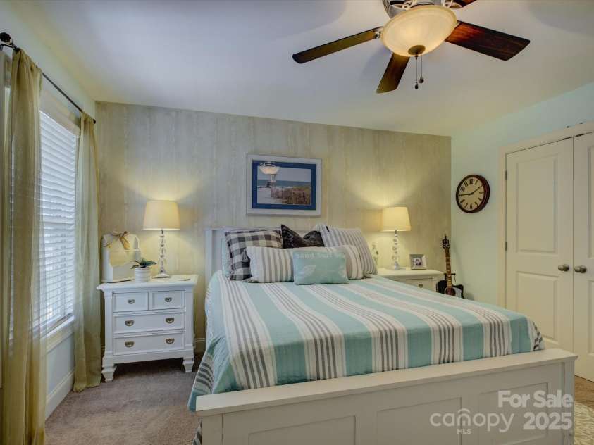 2042 Oxford Heights, Fort Mill, SC 29715.  MLS# CAR4284314, YatesRealty ID 33812. 