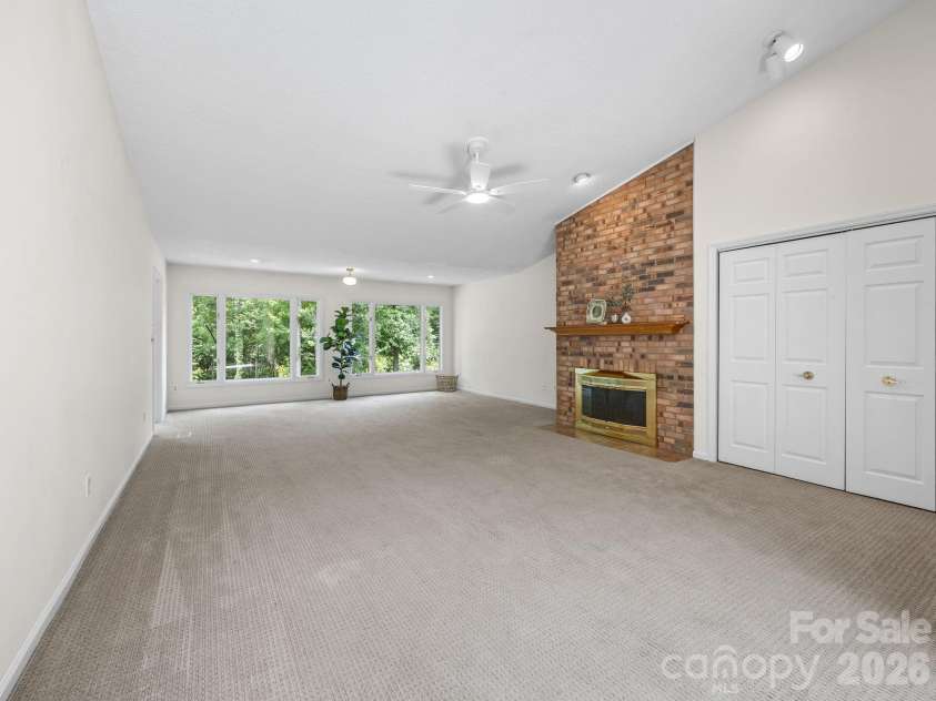 12 Hunting Country Trail, Tryon, NC 28782.  MLS# CAR4394832, YatesRealty ID 33813. 