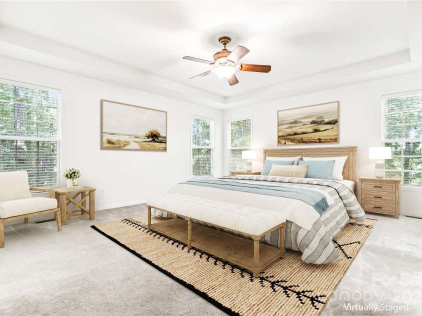 1627 Scotch Pine Lane, Tega Cay, SC 29708.  MLS# CAR4281753, YatesRealty ID 33813. Spacious Primary en Suite