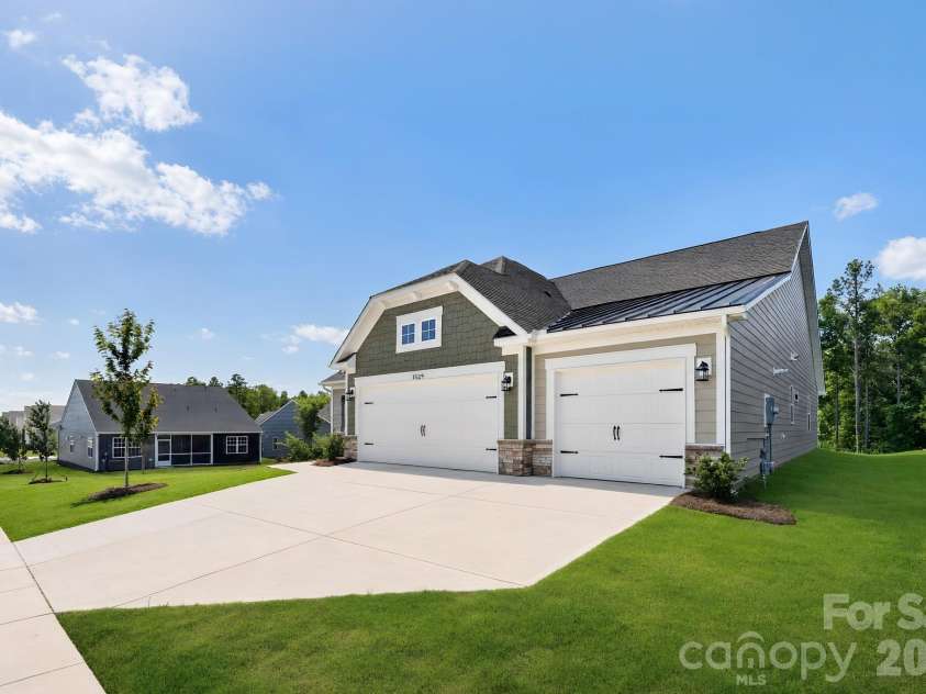1929 Bentwind Road, Lancaster, SC 29720.  MLS# CAR4393806, YatesRealty ID 33815. 