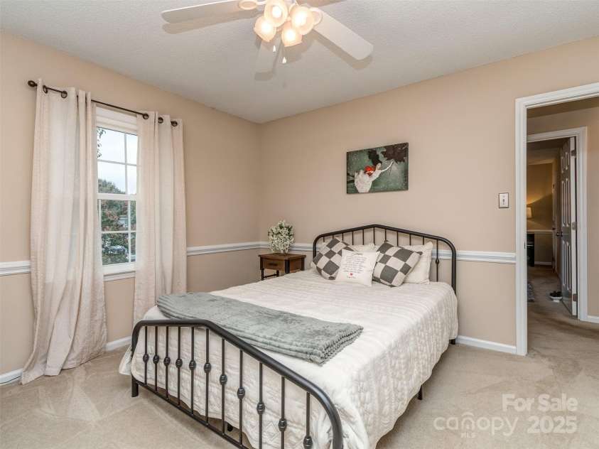 8715 Parkchester Drive, Charlotte, NC 28277.  MLS# CAR4288901, YatesRealty ID 33815. 2nd Floor Guest Room 1