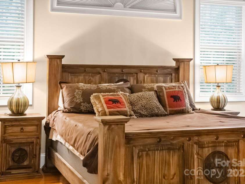 45 Brown Bear Ridge Trail, Zirconia, NC 28790.  MLS# CAR4281218, YatesRealty ID 33816. 