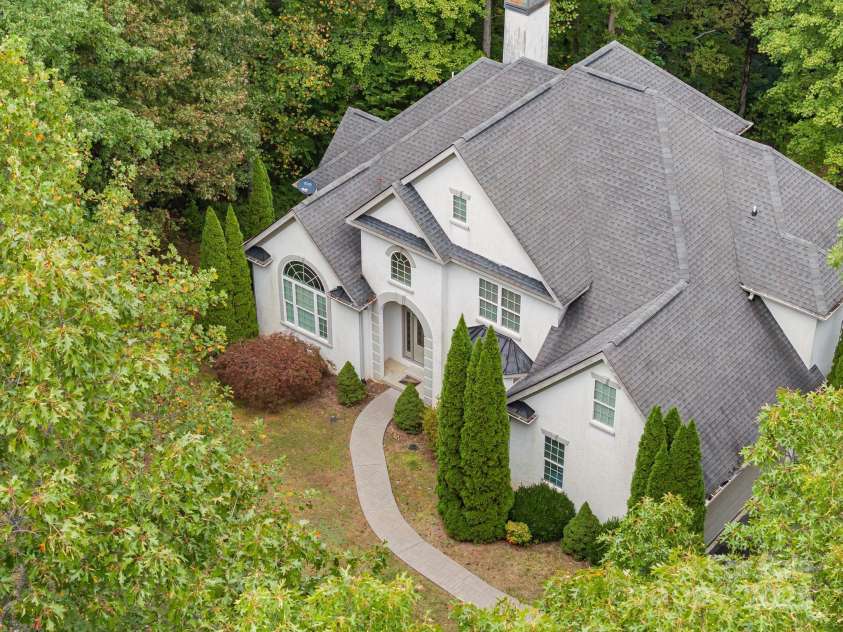 45 Brown Bear Ridge Trail, Zirconia, NC 28790.  MLS# CAR4281218, YatesRealty ID 33816. 